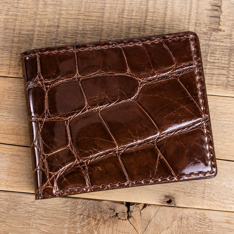 Alligator Full Gloss Brown Bifold