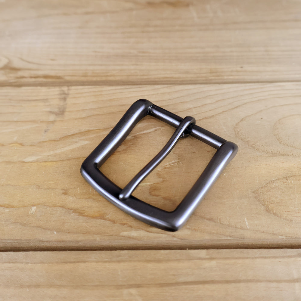 Solid Brass #1049 Heel Bar Buckle 1.5" - Gunmetal-Yoder Leather Company